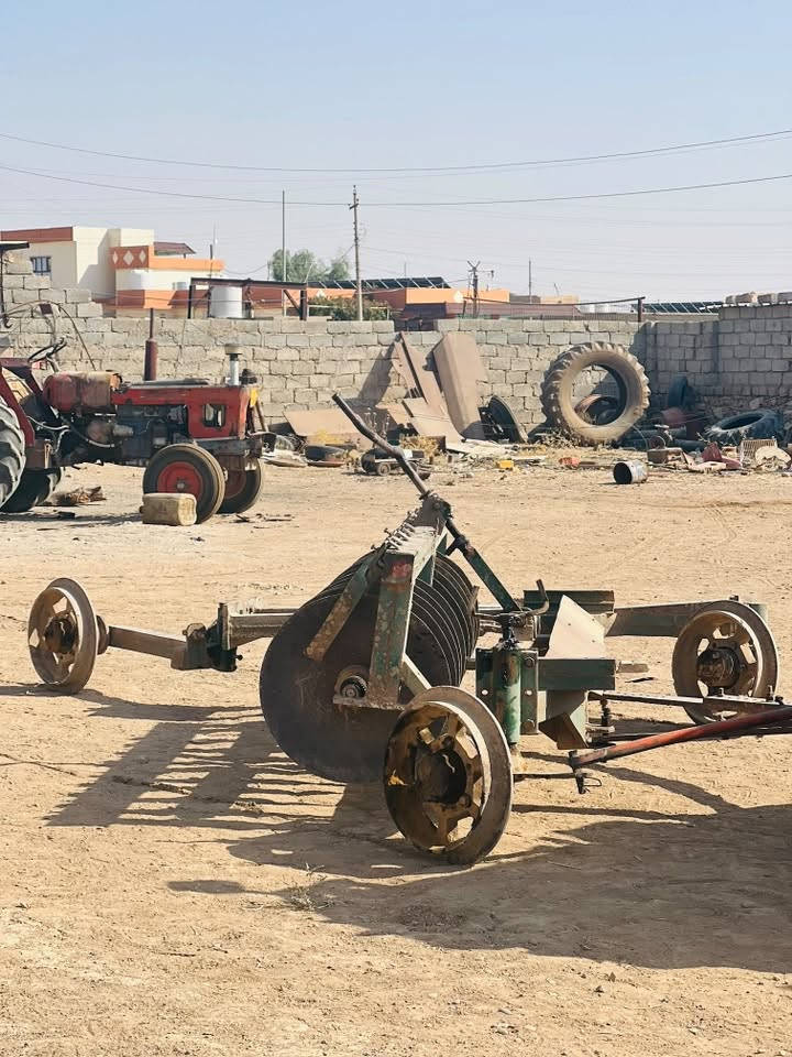للبيع فيات 780 كلو شرط محرك اكسن كير باور هودرليك ذرعان كول شرط مع دسك بذاره 10 نضيفه وايضاً شرط للشغل بسعر 10 ملايين قفل 🔒 
للتواصل *********** 
العنوان ربيعة
