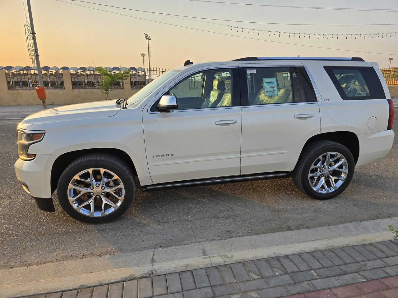 السلام عليكم

تاهو 2015 LTZ الممشى 180 الف كم

خليجي وكالة الغانم رقم بصره مكفولة كفالة عامة ما عدا بارد الجاملغ الامامي الايمن على كد جف اليد

محرك كير كفالة

حجم المحرك 5300

كشنات جلد كهرباء + تبريد + تدفئه

خزن ميموري

رادار امامي

رادار خلفي

تنبيه الخروج عن المسار

الستيرن كهرباء + تدفئه

شاشه + قاصه

كاميرا خلفيه

فتحه بالسقف

دواسات كهرباء

صندوق كهرباء

حساسات امامي

حساسات خلفي

لون صدفي السعر المطلوب 330 وبيها مجال قليل المكان البصره قضاء المدينة رقم الهاتف ***********
