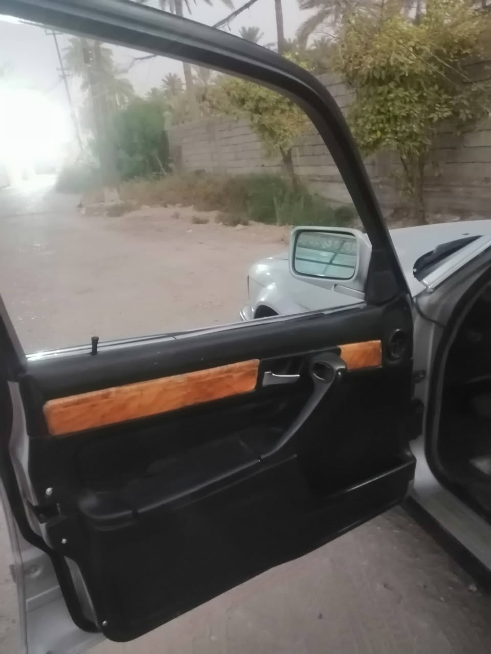 بي ام 730 اصل مسكر بيه محرك 40 كير تمساح موديل ٩٣ رقم بغداد دولي سنويه جديده بااسمنه محرك كير تبريد تمام كاردن جديد قاعده فيت بم وطوافه جدد راديتر جديده تخم تاير جديد باتري قبل اسبوع شاده مكانه بغداد جسر ديالى سعره ٥٥ بيه مجال للشراي ان شاء الله ***********

