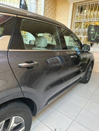 سورنتو هايبرد • ٢٠٢٢ • رقم بغداد