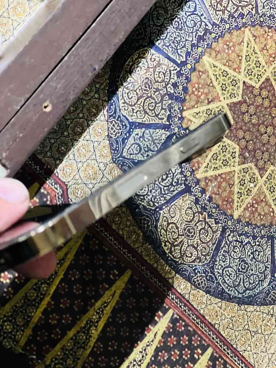 سلام عليكم آيفون 13 برو ماكس مكفول من كلشي بطاريه 84 ذاكره 256 جهاز شخط واحد ما بي السعر 700 مكاني الشعب رقمي ***********
