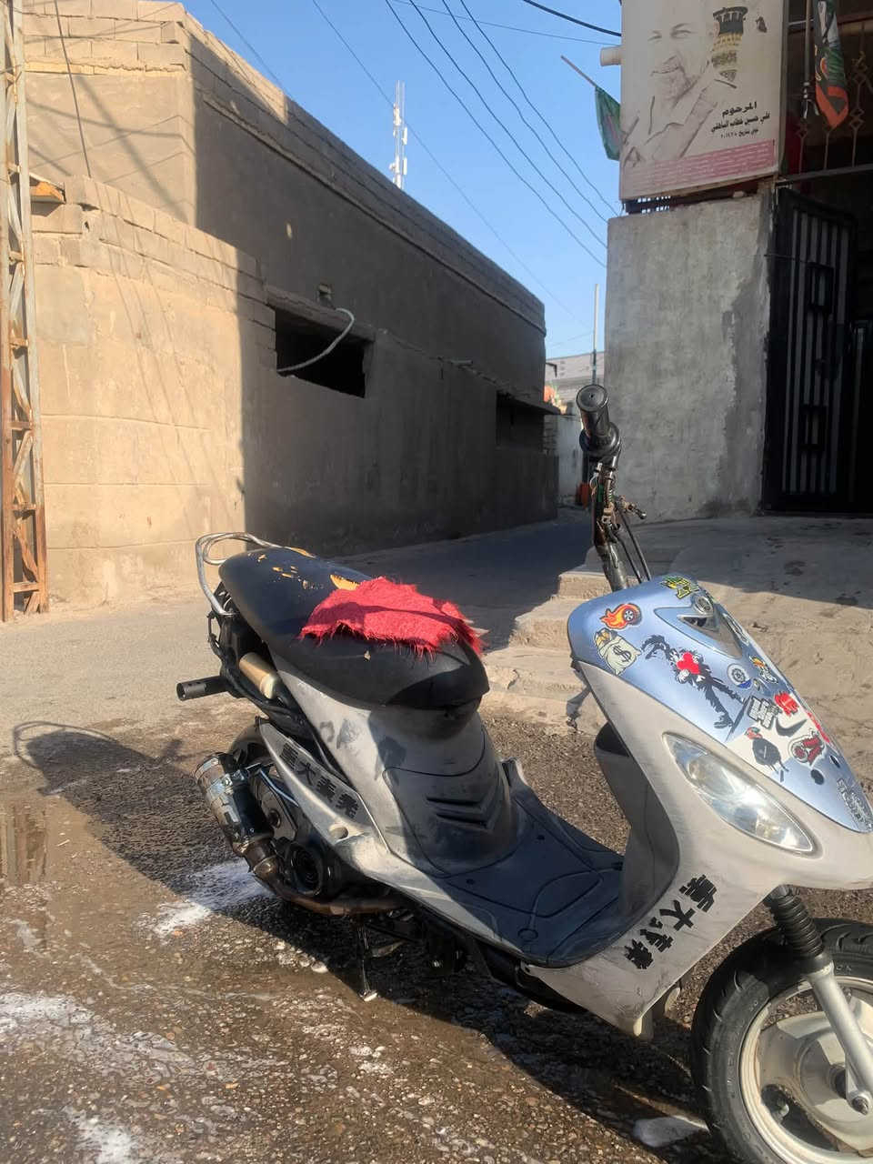 دراجه مكفوله كفاله عامه مامفتوحه قراضها كلها موجوده من لعينه للايت كلشي بيها بلاد نكره سلف وهندر وكزوزها لبلاد موجود السعر 600وبيها مجال قليل *********** بس واتساب لمو شراي لا يراسل
