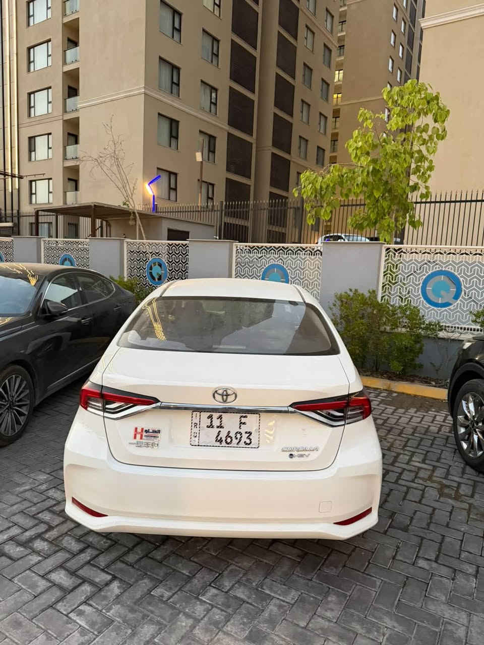 اسلام عليكم كورلا للبيع زيرو 2025 مرقم بغداد باسمي تحويل مباشر مكانه بغداد شكل خليجي داخله ضمان فول مواصفات مكانه بغداد البياع ***********سعر 27اونص
