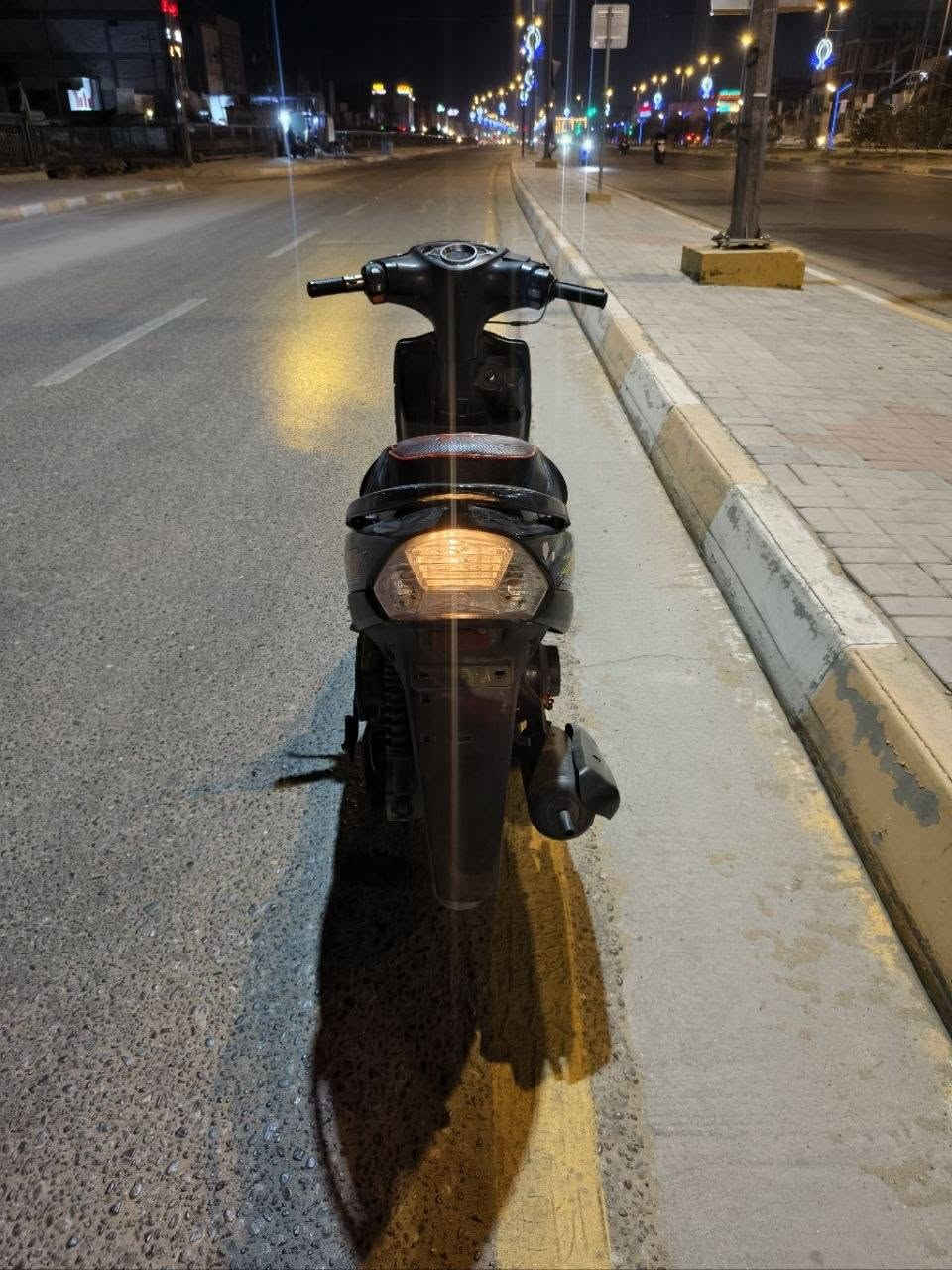 ماكس عدلة سلف هندر كهربائيات مكينة 49 بلادي خرسة مامفتوحة سعر 450 قفل بدون عملة 

كربلاء ***********
