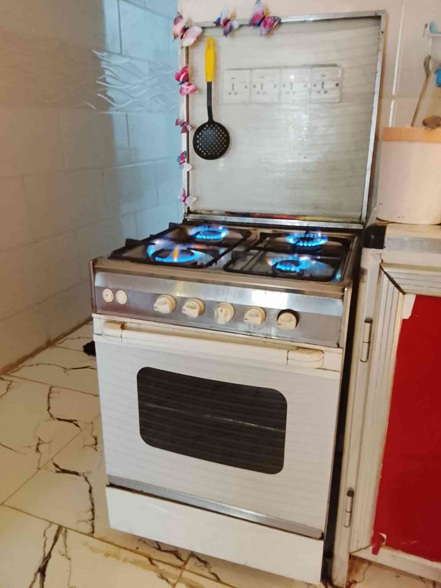 غراض للبيع بغداد عارضه بطحيه مجمده***********
