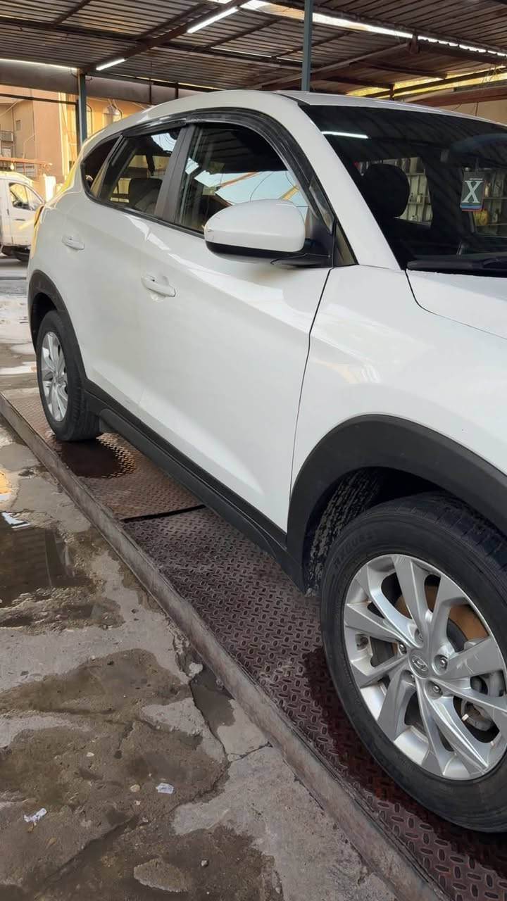 للبيع هونداي توسان 2019
وارد امريكي 
ماشية 72ml
مكاني بغداد الشعب
السعر 153
شراي اتصل مباشر او وتساب 
***********
