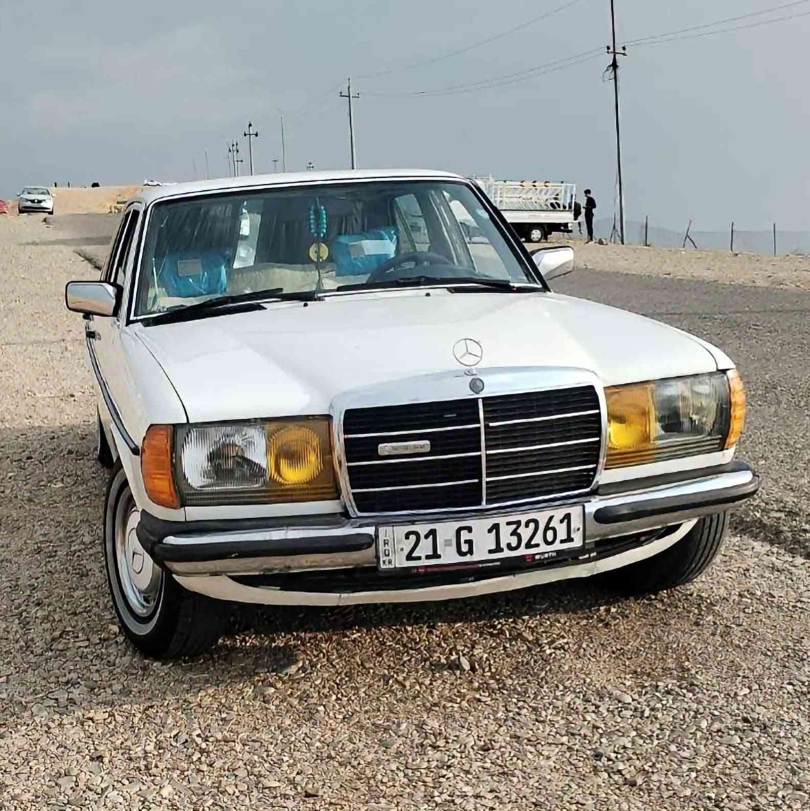 مرسيدس E230 • موديل ١٩٨٤ • كلاسيك