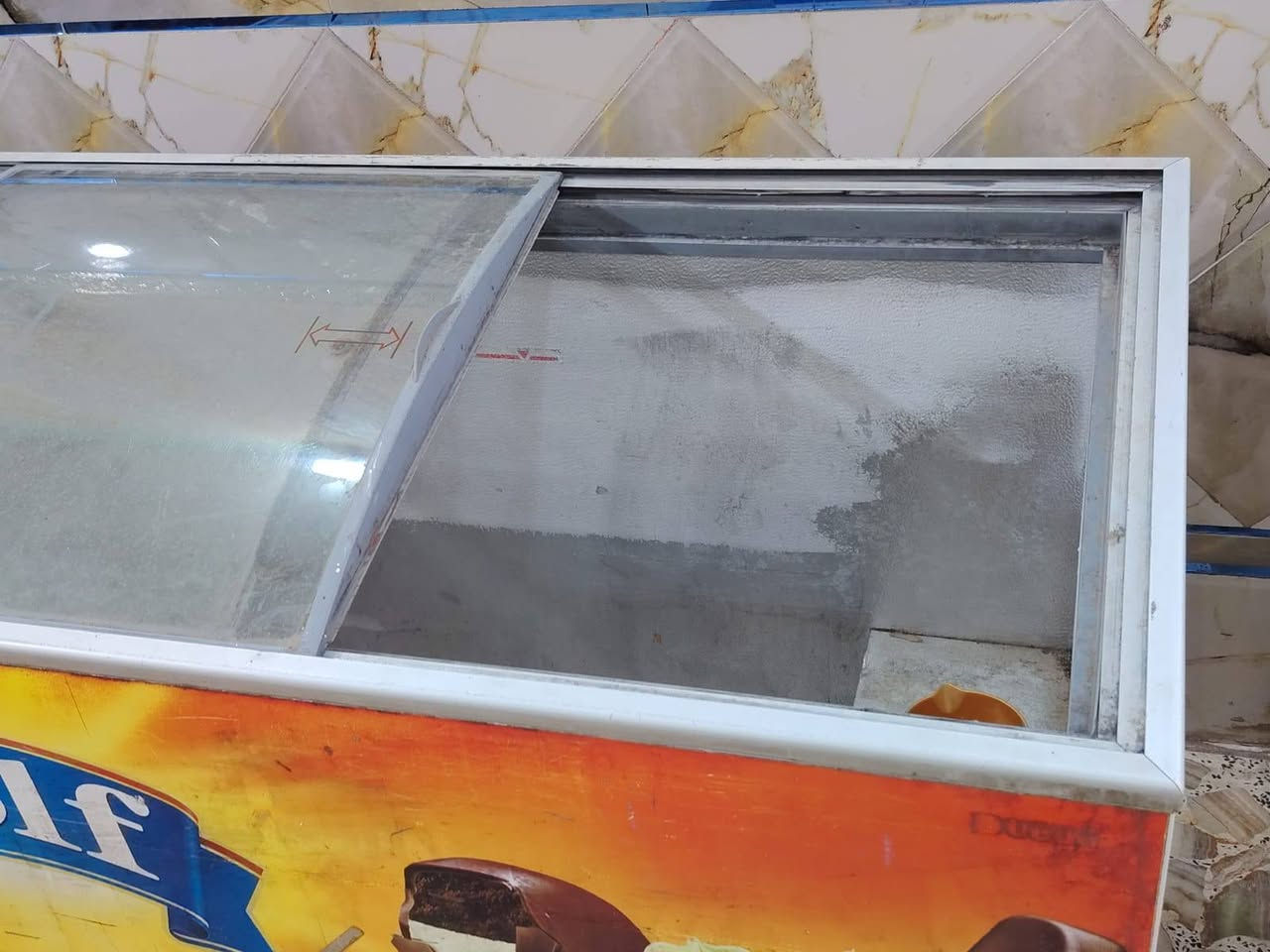 ثلاجة • ماكو تفاصيل