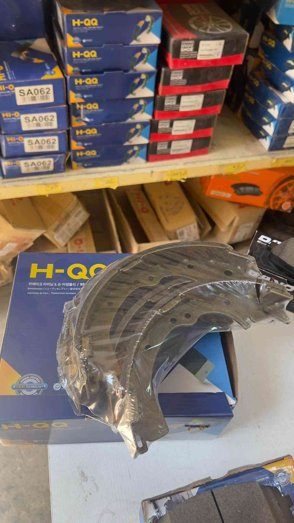 دسكات وبنزات جميع السيارات 🚗
جملة + مفرد جوده عاليه ضمان عمل 
يوجد توصيل لجميع المحافظات 
للحجز مراسلتنا على الواتس اب ***********
