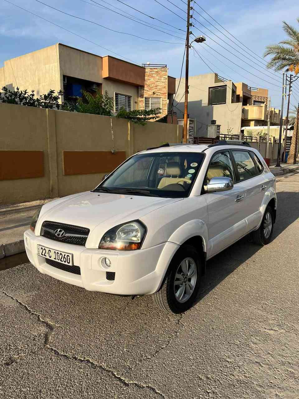توسان خليجي • بدون صبغ • محرك ٢٠٠٠