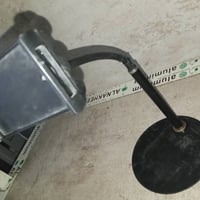 يابه اليوم جبنالكم استاند مال موبايل سعره 13000الف دينار للاستفسار هاذ...