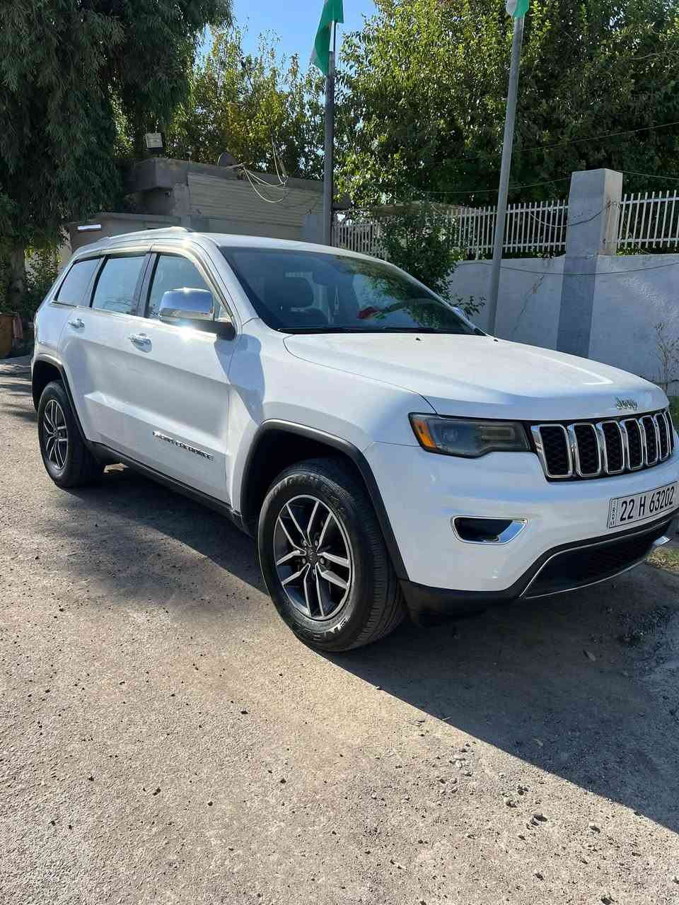 جيب كراند شيروكي موديل 2019 وارد أمريكي كلين بدون سبغ مصفات لمتد بي اقل من شبر بيديار ماشي 58مايل موكان أربيل (***********)سعر 235مجال
