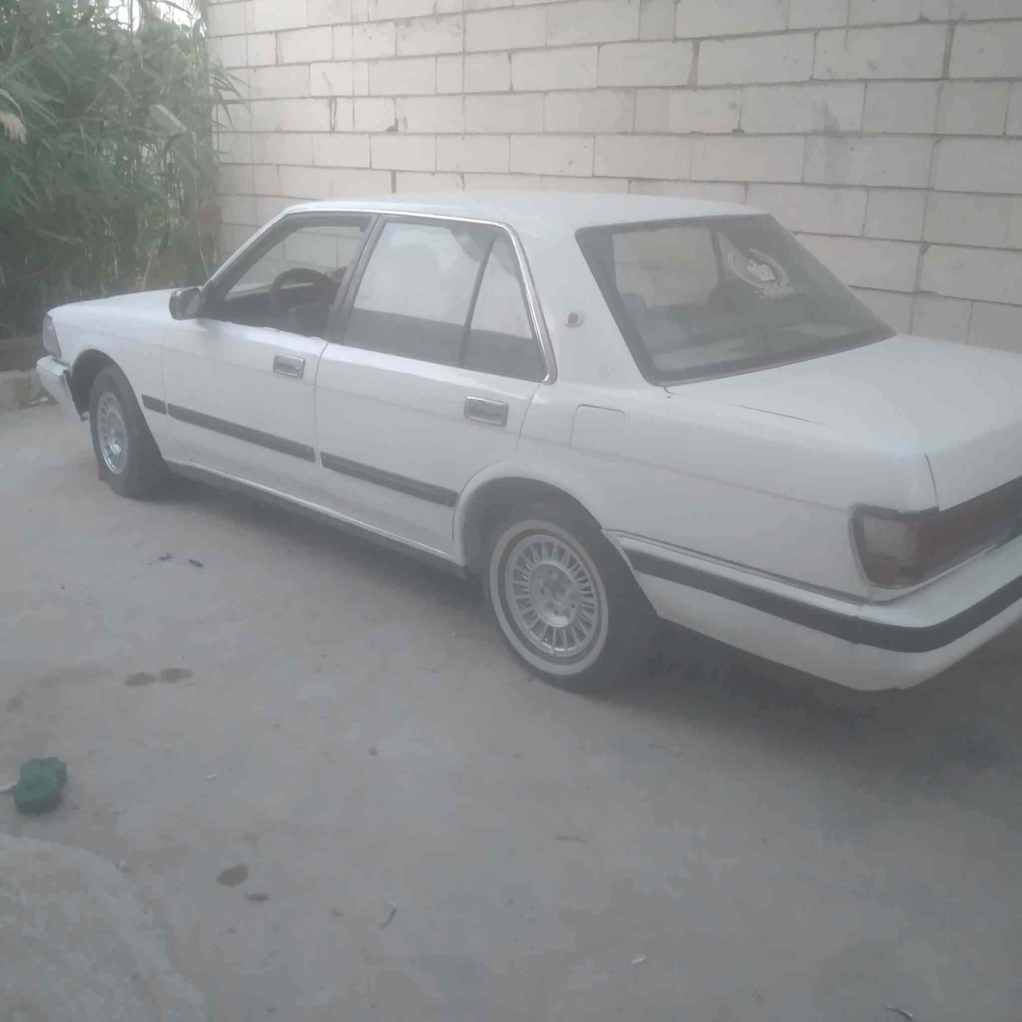سيدان ٩٠ للبيع المكان سوق الشيوخ  الستفسارعلى هاذالرقم ***********
