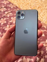 آيفون ١١ برو ماكس • ٦٤ • فيس ايدي واقف