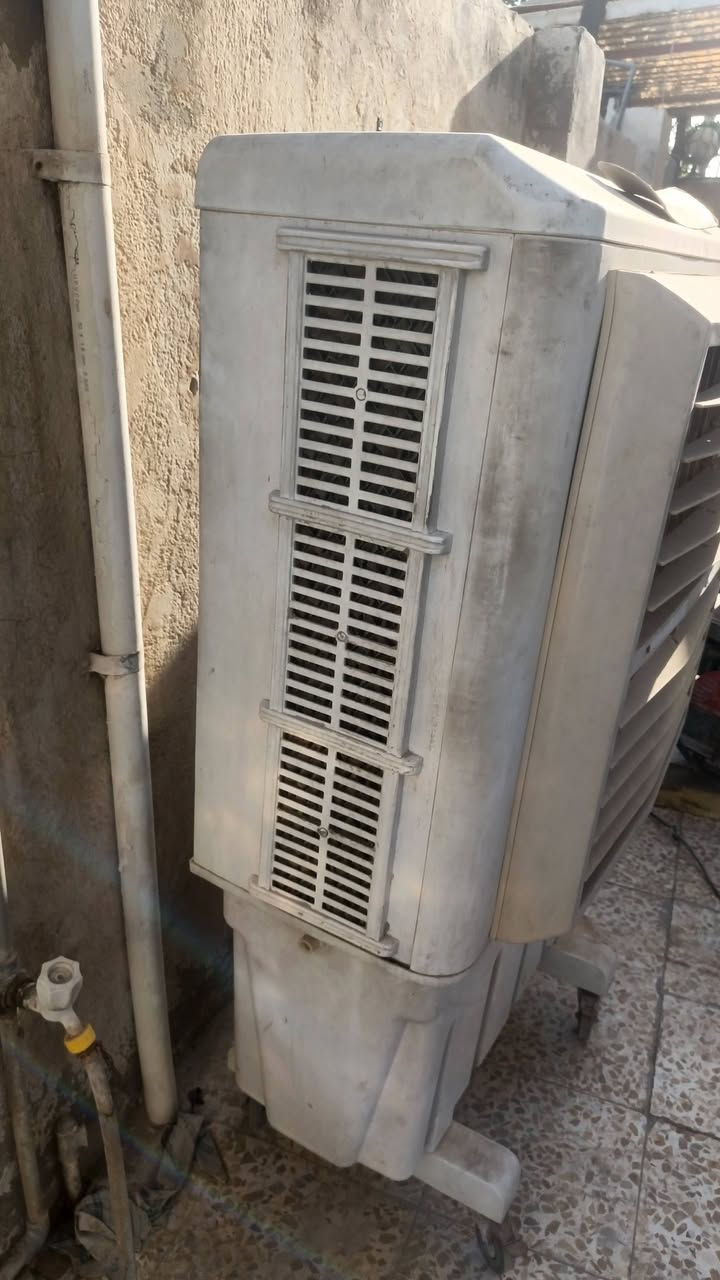 السلام عليكم للبيع مبرده من شركه النوال  المبرده جديده ناقصها ماطور العنوان حله الرقم ***********
