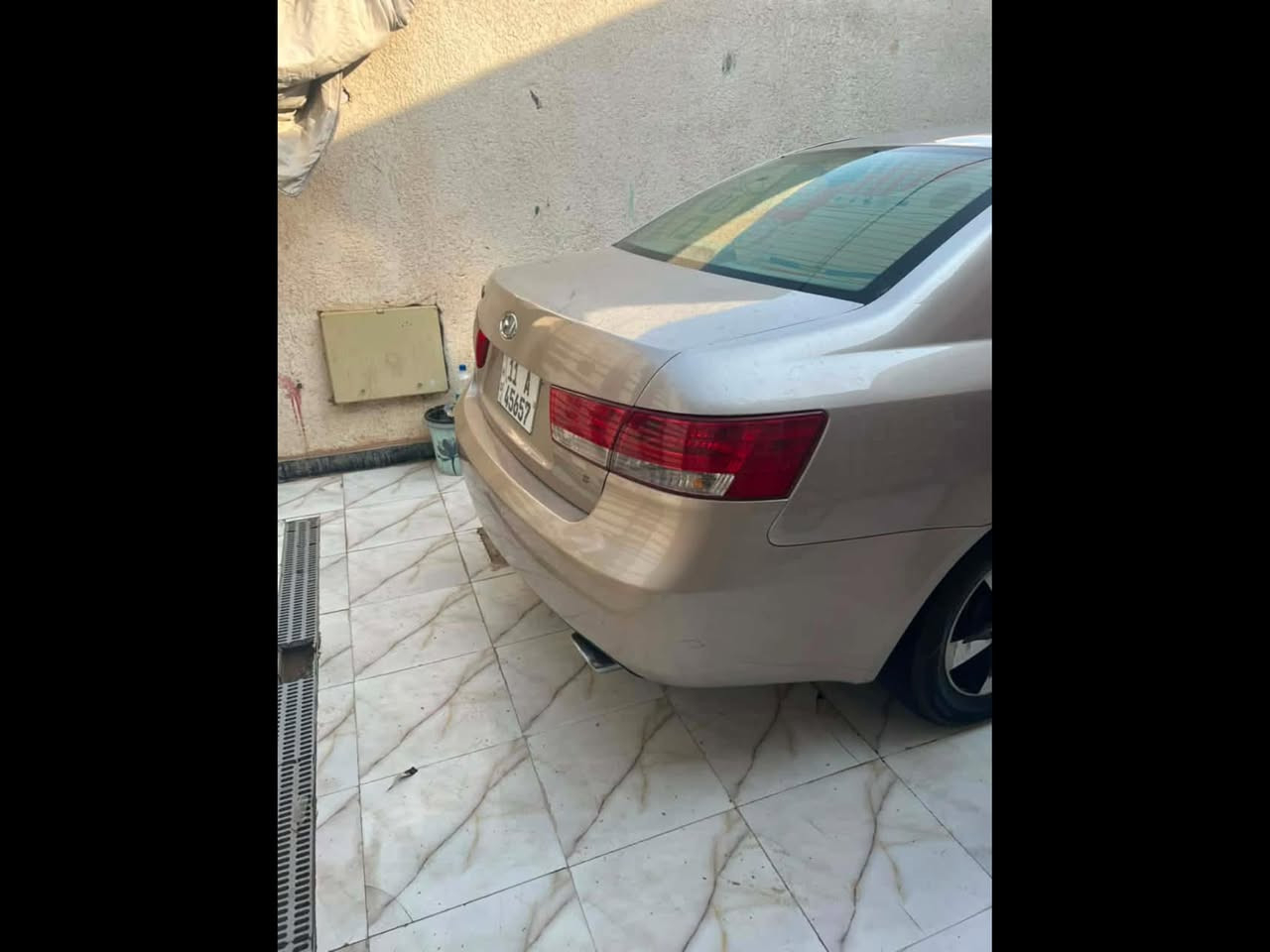 السلام عليكم
سياره سوناتا ٢٠٠٦محدثه ١٠ سياره جديده وارد امريكي بيه بابين صبغ بدون دواخل 
مكينه ٣٣٠٠ سياره جديده فيه تحكم تخم تاير كير محرك كفاله رقم انكليزي باسمي ا
السعر ٩٥وبيه مجال قليل
الاتصال على الرقم
***********
