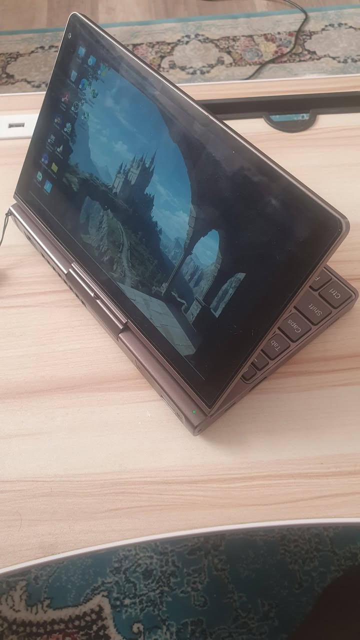 GPD Pocket 3 • شاشة لمس • خلل سماعة