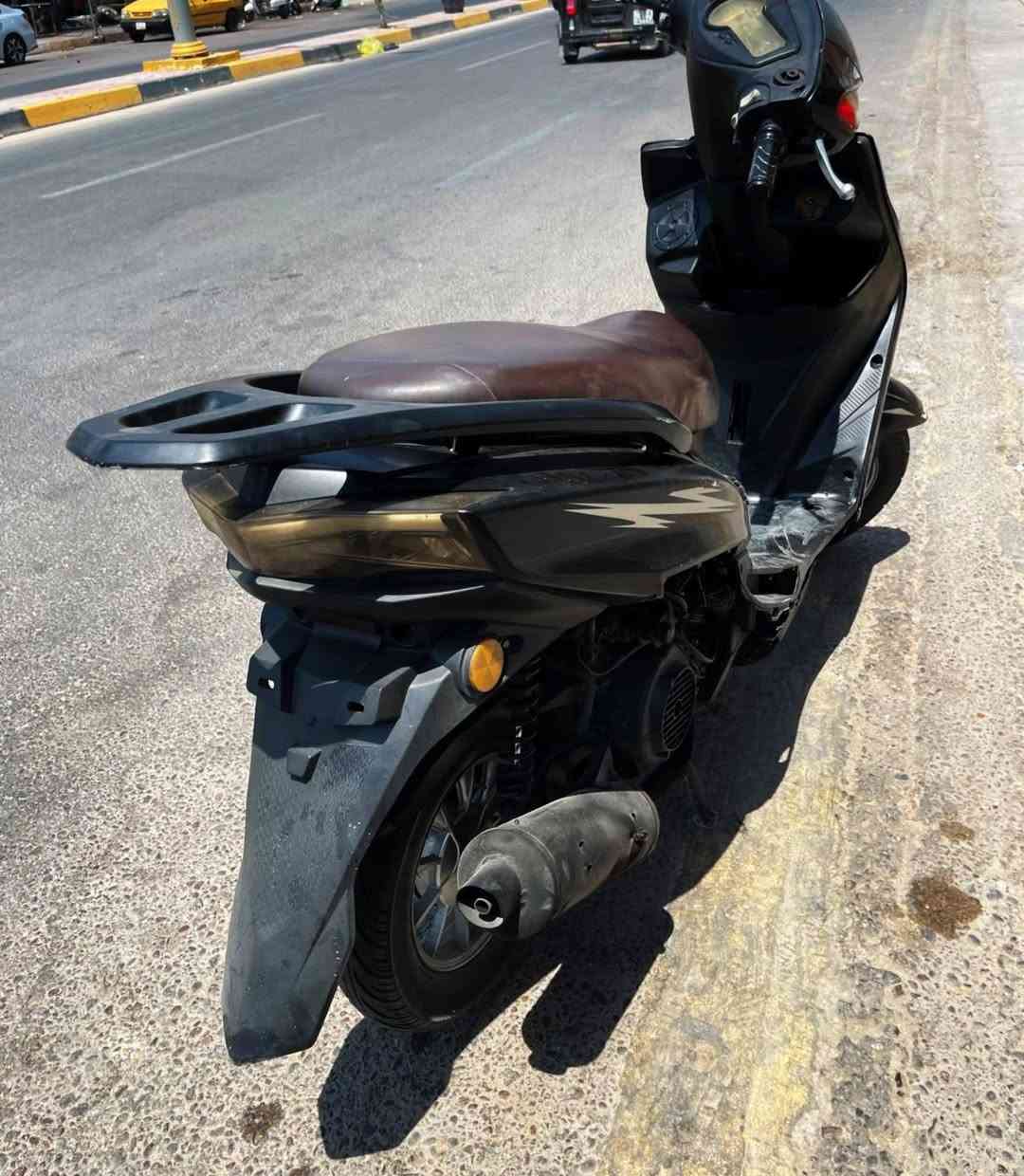 دراجه سكنس للبيع نضيفه كهربائيات شغاله نكره سلف سعر 450 وبيه مجال قليل كربلاء الحر رقمي ***********
