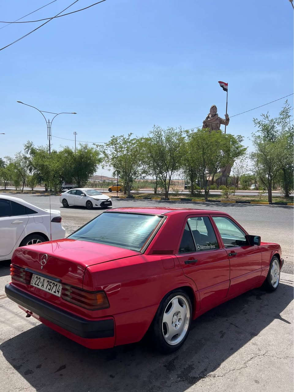 مارسدس ١٩٠
مؤديل ١٩٩١
محرك ٣٠٠٠بطه 
صبوخ عام جماليه 
سلايت 
هه زه ي تازه يه 
بيتاقه ي بنزين 
كوشن جلد 
سياره يه زؤر جوانه 
جوار تاي تازه 
سعرر٥٤مجال
مكان كركوك 
رقم ***********وتساب كركوك, العراق
