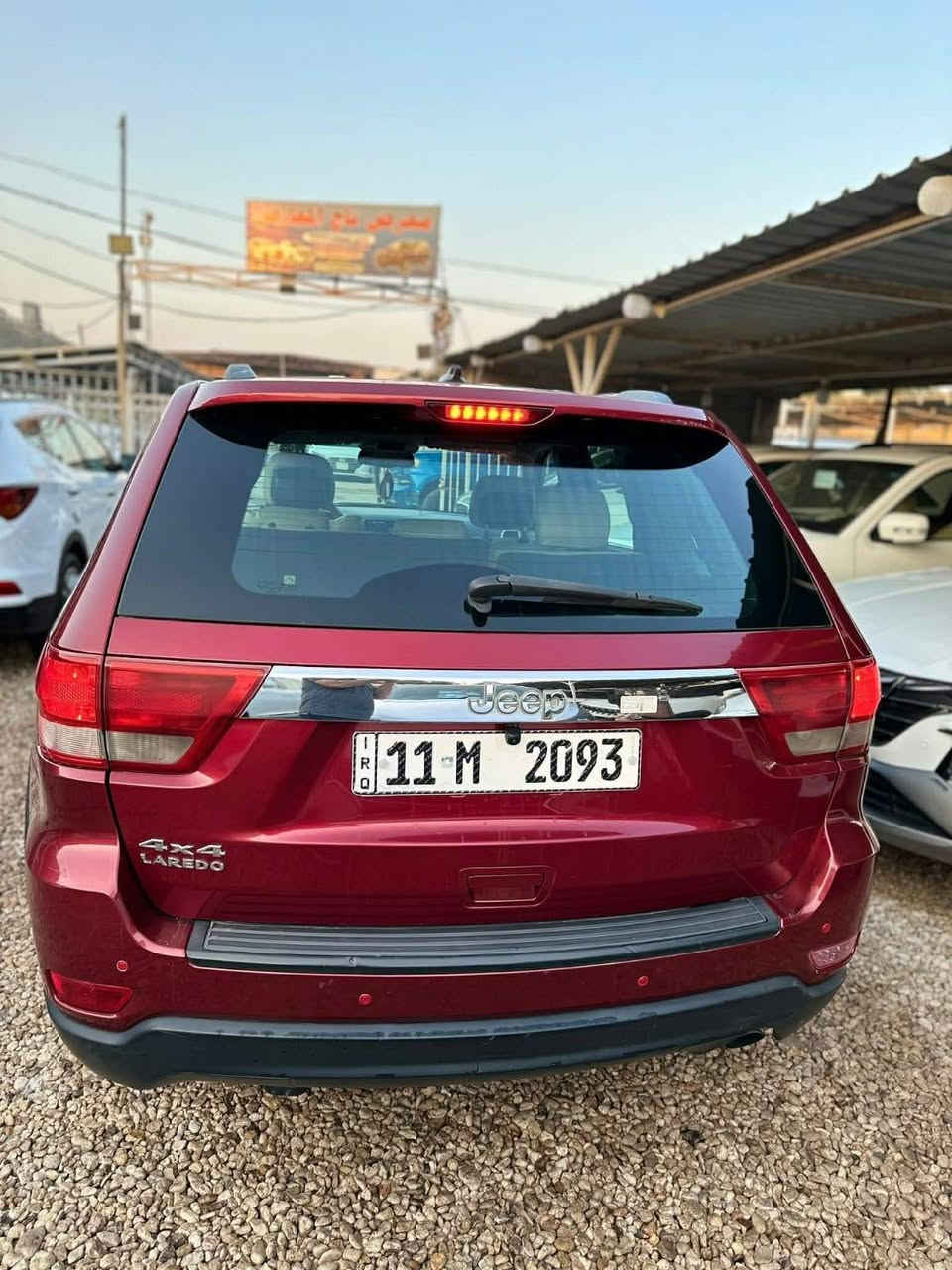 السلام عليكم جيب لاريدو للبيع موديل ٢٠١٣ مكفوله ما عده شبر تحت قبق البانزين السيارة جهازه مابيه نقص 
السعر ١٤٠ وبيه كل المجال 
لاستسفار ***********
