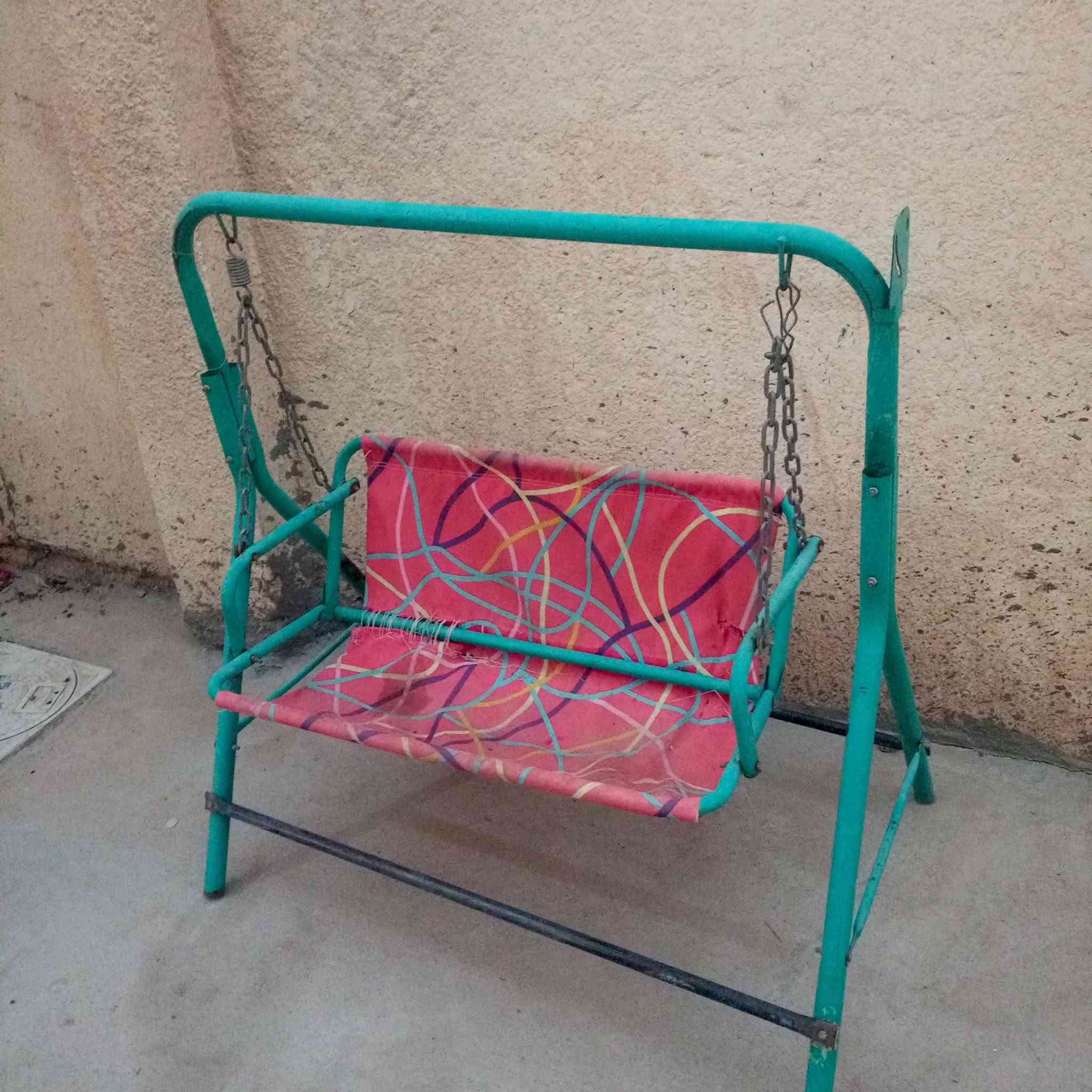 بليارد • طاولة • للبيع