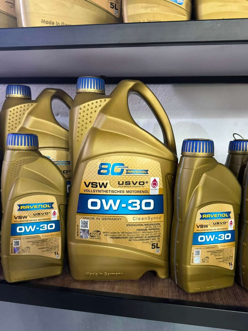 سلام عليكم
زيوت رافينول (ravenol) الاماني متوفر جميع القياسات 
ومتوفر كودات خاص VW 
عنوان كركوك كراج شمال قرب جسر شورجة
*********** اسطة نجاة
