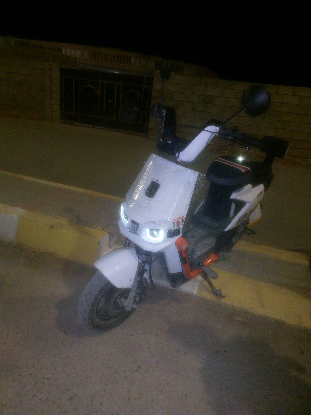 ماطور شحن R12 • بطاريات جديدة • تكريت