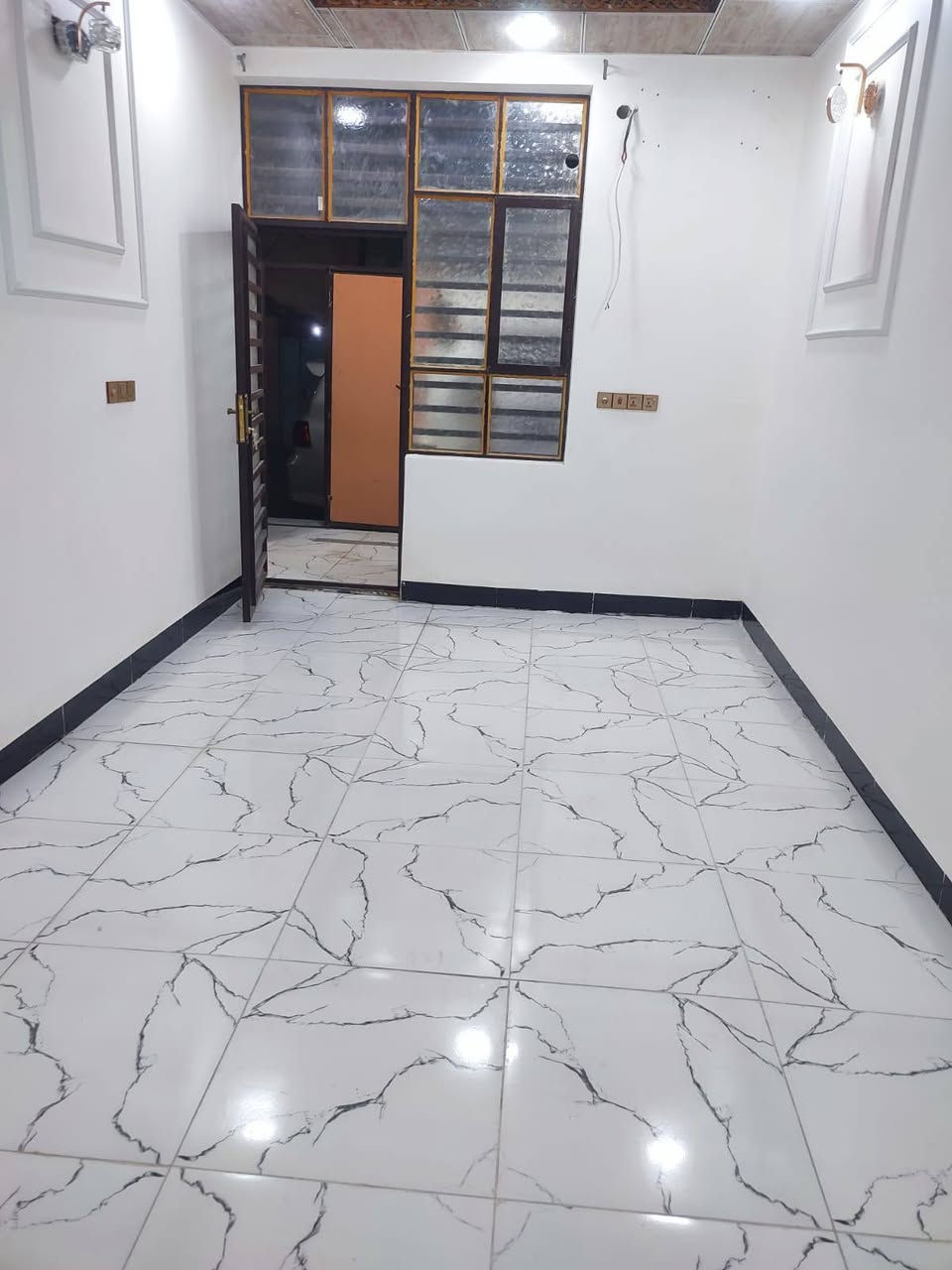 دار للبيع ١٠٠ متر حي الوفاء قرب الهنديه- طابق واحد جديد كونكريت مسلح / السعر 123وبي مجال للاستفسار ☎️ *********** مكتب الموسوي
