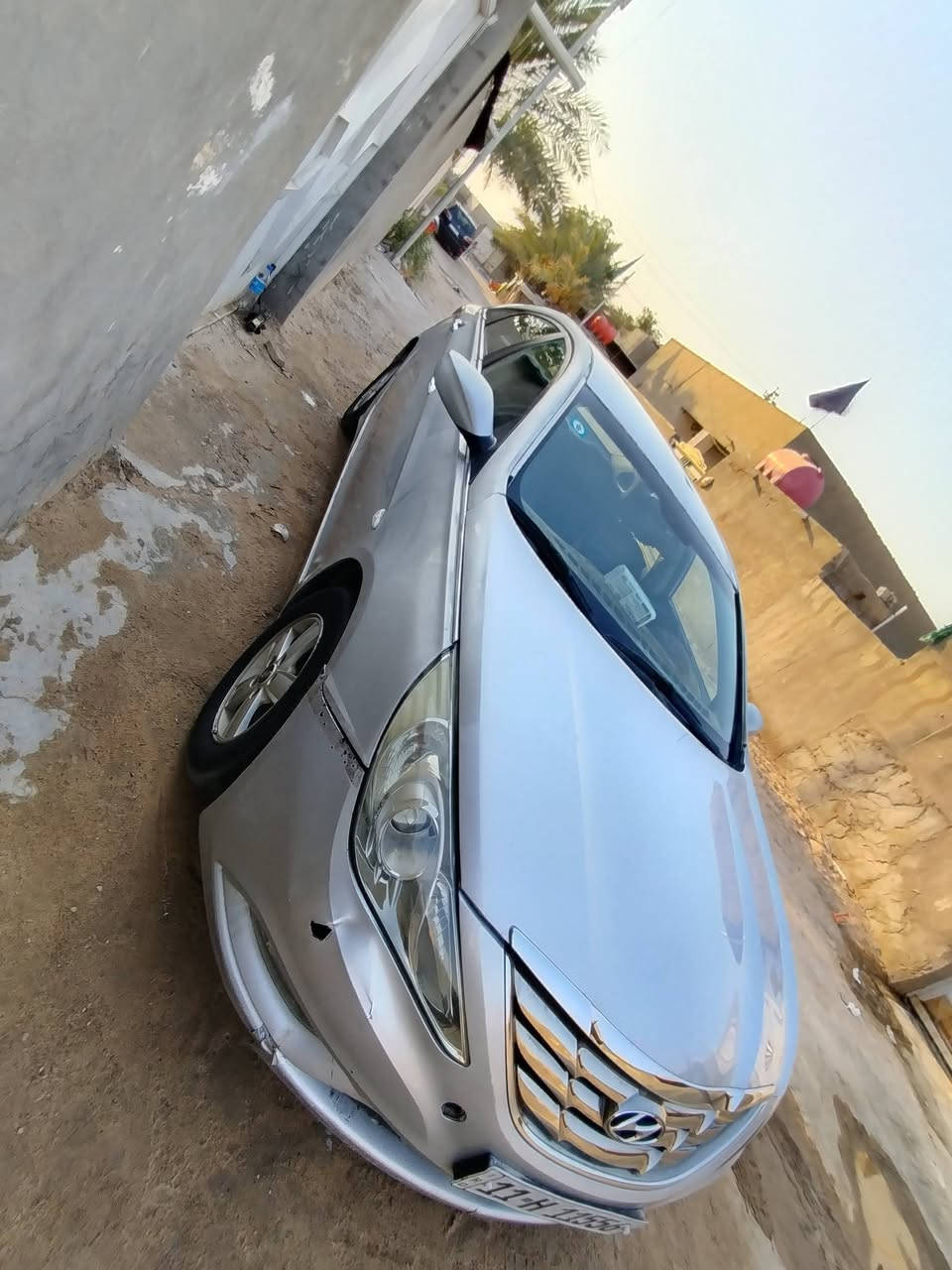 سوناتا 2010 وارد كوري رقم بغداد نكليزي بسمي ستوني مداورها سنويه لل 29 مكينه 2400 دوش تبريد ومكينه وحداديه عل شرط تخم تاير جديد السياره بيها ضربه جاملغ خلفي واصل للتكمه وبيها صبغات بدون ضربه والباقي شوف العين سعر( 72 ) وبيها مجال للشراي مكاني نجف المناذره الاستفسار 
***********
