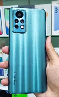 انفنكس نوت 11 برو 5G • ٢٥٦ • شاشة مبدلة