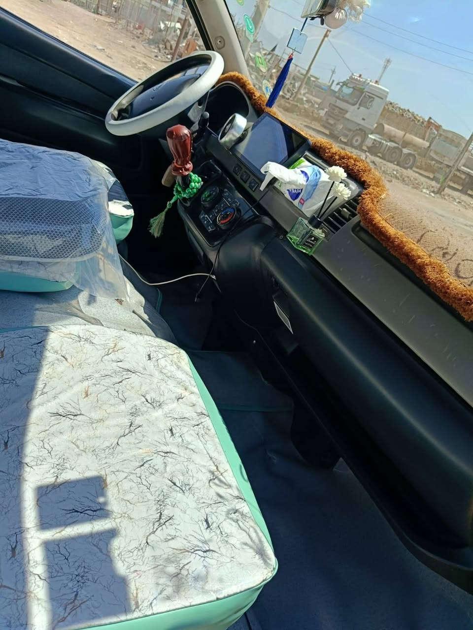 سلام عليكم كيه جنبي اج تو موديل 14 كير مكينه إكسل كفاله بدي بيه بكنات رشات سياره حره بسمي مكاني لعماره سعر 118وييه مجال قليل مكلف بنشر باقي تفاصيل ع رقم ***********
