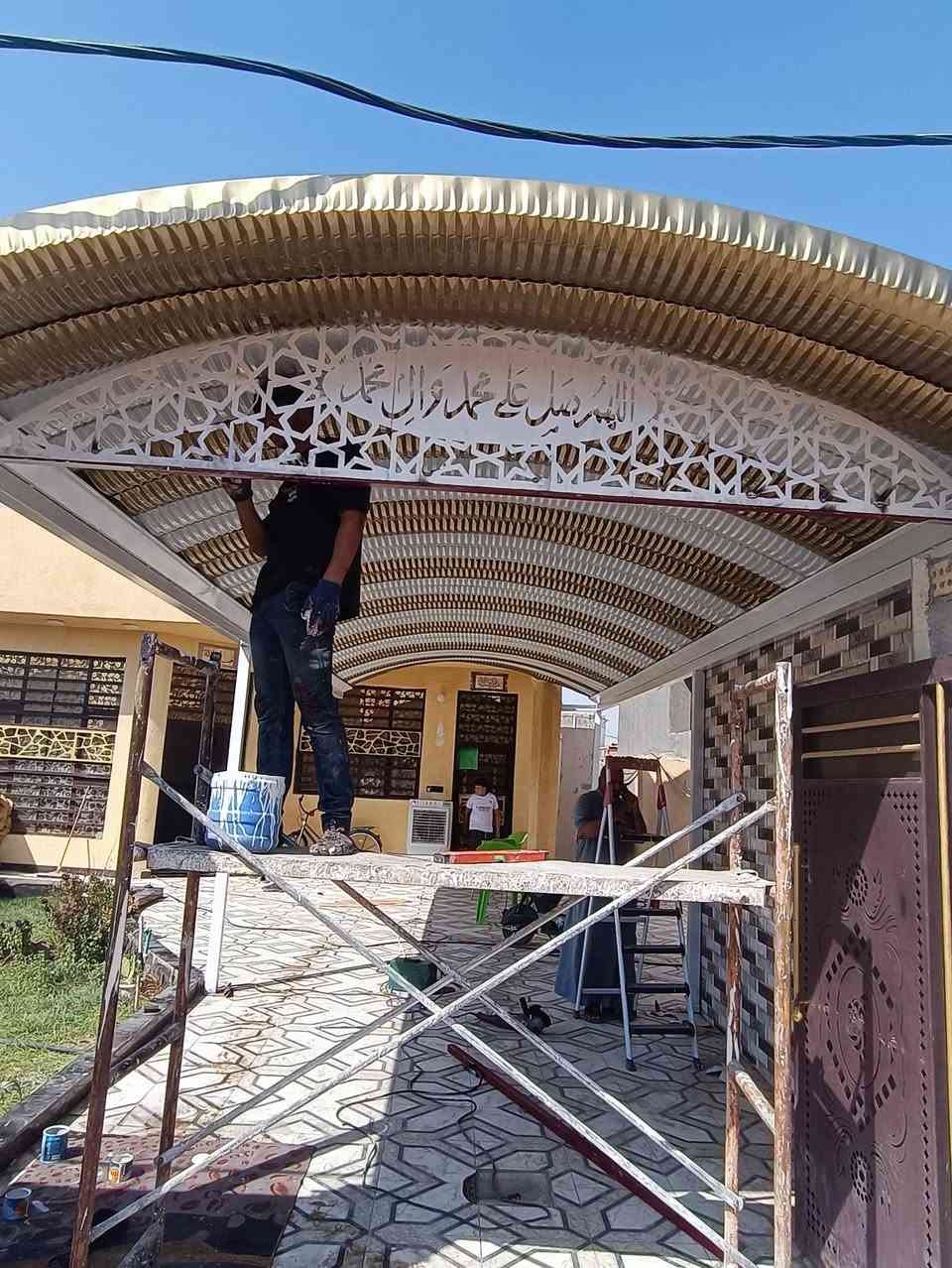 🛡️ الجمال والضمان... بتصميم واحد! ✨
مع كيسبان واسط تحصل على شغل متين، تصميم أنيق، وضمان حقيقي لمدة 5 سنوات.

🏠✨ واجهة CNC مجانية للمنازل حسب الطلب! اختار التصميم اللي يعجبك، وننفذه بما يتناسب مع واجهة بيتك ويضيف لمسة فخامة وجمال بدون تكلفة إضافية.

🏗️ ننفذ جميع الأعمال: • كافة أنواع المظلات والسقائف
• الجملونات والهياكل المعدنية
• مظلات وتغطيات المسابح
• أعمال وتجهيزات دوائر الدولة والمؤسسات
• تنفيذ حسب القياس والتصميم المطلوب

🔩 مواصفات الحديد: • كيسبان 0.5 ملم — مقلون وصبغ حراري
• الساقية 2 ملم — مقلون وصبغ حراري
• بوري مربع 8×8 سم، سماكة 2 ملم — تركي 🇹🇷
🎨 20 لون حراري حسب ذوقك
🛡️ حماية من الصدأ والتآكل
🌡️ عزل حراري

📐 القياس والمعاينة مجانية بالكامل
🎯 تنسيق الألوان والتصميم حسب الطلب
🚚 نوصل ونشتغل في جميع محافظات العراق
📲 للحجز والاستفسار: واتساب: ***********
اتصال مباشر:***********
⭐ كيسبان واسط جودة بالحديد • تصميم مميز • تنفيذ متقن • ضمان 5 سنوات

نص مكتوب في الصور:
- بعد العمل