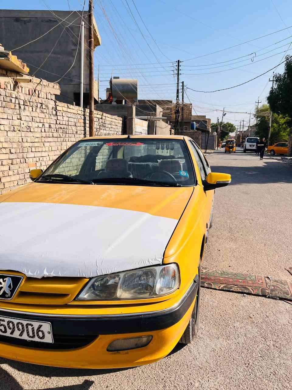 سلام عليكم للبيع بيجو بارص موديل 2015 رقم بغداد تحويل ثاني يوم سياره جاهزه كير محرك تبريد ثلج🥶 صدر جديد تخم تاير جديد  جاهزه للأخير السعر 42 وبيها مجال للشراي مكانها بغداد المعامل  للاتصال ***********
