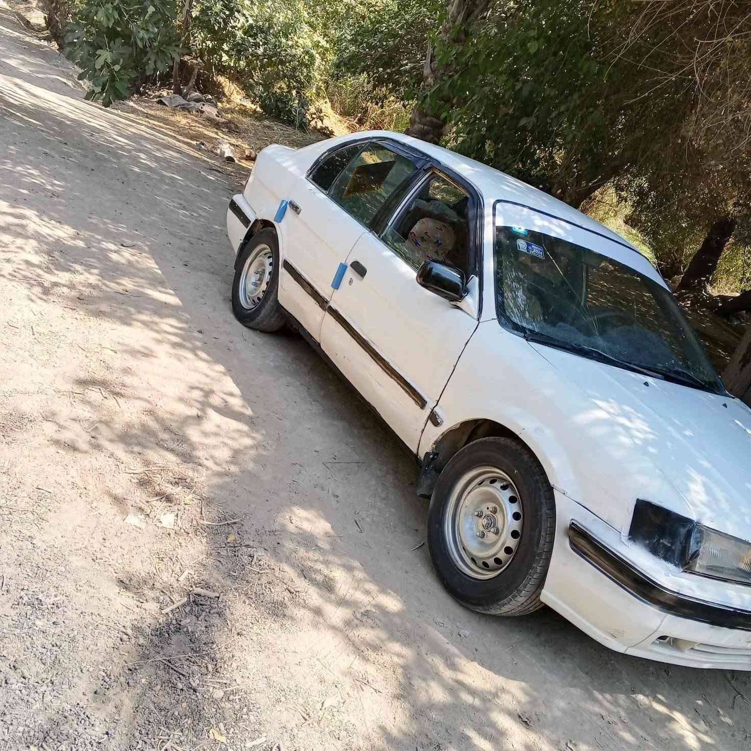سلام عليكم  كورله موديل 98رقم نجف انكليزي 
تحويل مباشر سنويه ل30 محرك وكير اوتماتيك 
دواخل جديده كهربائيات شغاله سياره جاهزه 
السعر، 23العنوان  طويريج رقم ***********
