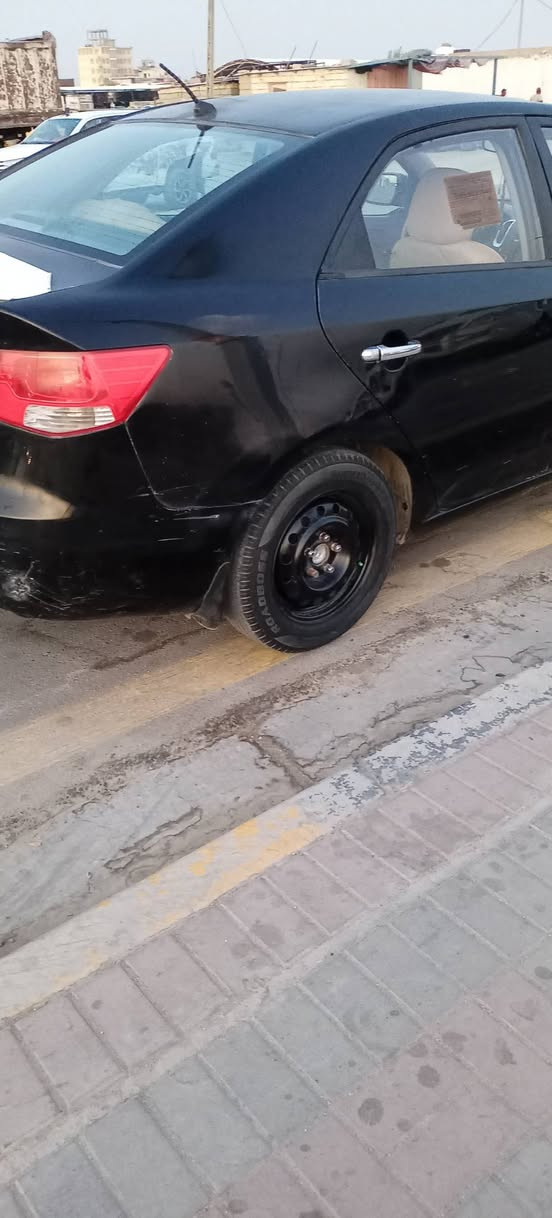 سيراتو ٢٠١٢ كير ومحرك جيده تبريد شغال سنويه جديده السعر ٧٠ المكان السماوه الاتصال ***********
