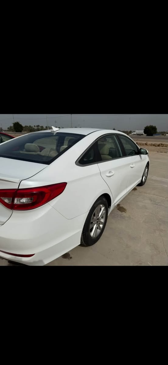 السلام عليكم 
سوناتا 2016  امريكي حادثه جاملغ خلفي فقط وقبق الجنة مبدل بالعراق محرك 2400 رقم كربلاء سنوية لل28 موصفاتة عادي كامرة دوراه حساس خلفي لد زنون السياره جاهزه من كلشي وخير من الله السعر ١١٨ وبيه مجال مكانه بابل المسيب 
رقم ***********
