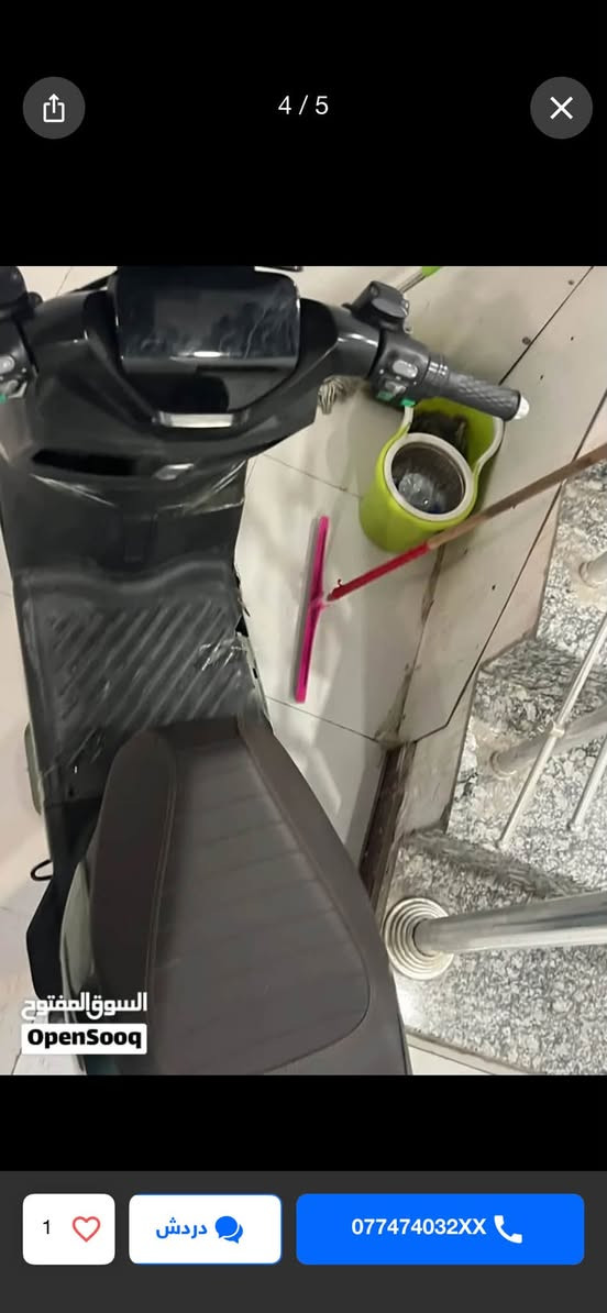 السلام عليكم دراجه تيسلا شحن للبيع دراجه مثل ما موضح بصور كلش نضيفه وحلوا ودراجه خدومه 6 بطاريات وشاحنتها الصليه وياهه  وصندوك بيه حاله حال لماكس ذراجه كلش حلوا تفيد لكلشي  مسواك بصندوك وتمشيك هواي وشحنه كلش حلو ليحب يراسلني سعره 700 وبيه مجال لشراي بس***********
