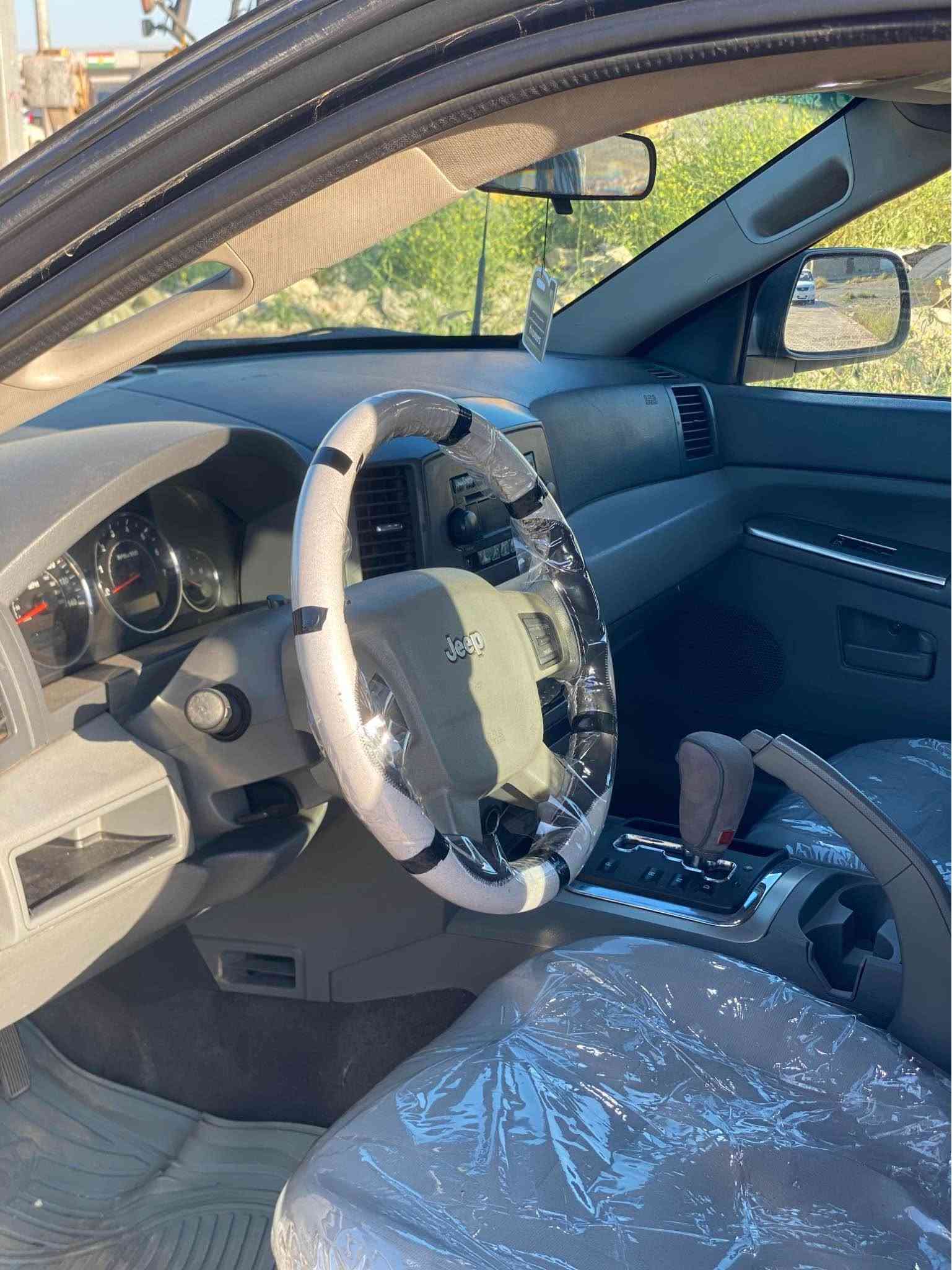More
Description
Jeep لاريدو
مودئل ٢٠٠٧
بوياخ ئه ستور بئ بوياخ
رقم سليمانى سه نه وى تازه يه تا ٢٠٢٨
مه كينه كه ى كه ميك سه وتى تيايه كيرو ئه كسل وكاره باى به شه رت
***********
***********
سوّنه ره كه م داناوه
بئ بوياخ السليمانية, العراق

