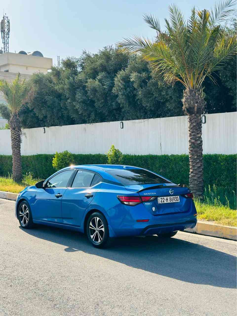 Nissan Sentra 2021 Sv
سێنترا دوو پارجە بۆیاخ کەمەک ناو دەرکەی سبوخە پێش و پشت کەپس ئیرباگ بەس شان تەقیە و سیستەم کرایتەوە 
بێ مەسروف سەنەوی و گێر و مەکینە هەموو بەشەرت چاملخی پيشەوە ١ بست تەعدیلی هەیە بی سبوخ 
سعر ١١٢ وەرەقە و مەجالی کەم 
*********** 
هەولیر أربيل, العراق
