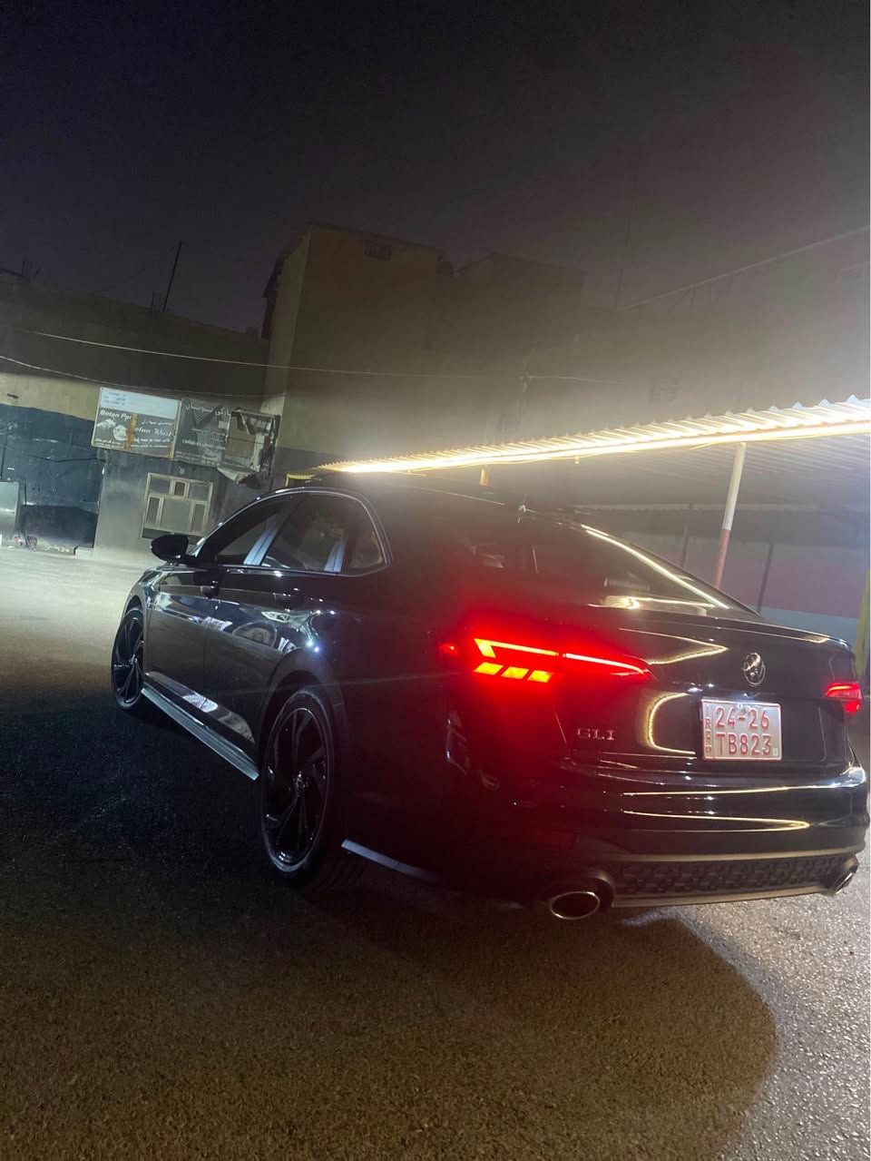 بەناوی خوای گەورە و میهرەبان 
GLI autoban 2024
سەیارەکە فوا فوا فول مواسەفاتە تەنها ١٠ هەزار ڕۆیشتوە 
بەنسبەت بۆیاخەوە تەنها بۆنیتی بۆیاخە بەبێ حادیسە بەبی اێرباگ لە ڕەسیمی شانسیکەش دیارە حادیسەی نیە یەک نینۆکی بچوک سەقفی PDR 
جێگای باسیش نیە بەڵام باسی هەموو وردە کاریکان دەکەین . بێچاڵ بێ شوخت بێ سارد سەیارەکە شوشەیە    
بێ تەقەو ڕەقە هیچ هیچ مەسڕەفی نیە تابڵێ نازدارە و تاقانەیە  
سەیارەکە رەقەمە تەحویل بەشەر سەنوی تازەیە  
سەیارەکەم گێر حادی دێ
بۆ نرخ ١٨٤$ محمەلەیکی کەم و برایانە  
بۆ پەیوەندی 
***********
*********** السليمانية, العراق

