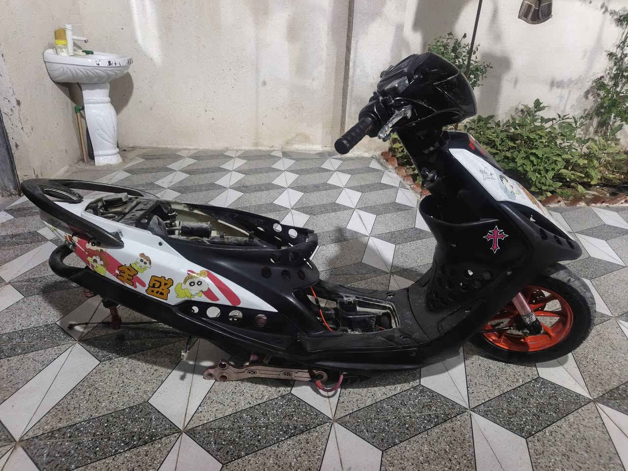 سلام عليكم شاصي ماكس مال مطارح كامل بس جيب مكينه و طلع +الشيال مو ويا ورحمه الله فكريات يعبر المنشور والشراي يشلع عيوني مكان بصره  تصال ***********

