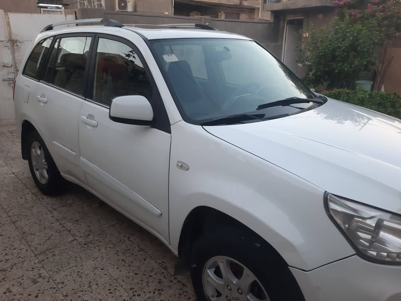 تيكو ١٢ شكل ١٣ حلوة وجاهزة٤٥ وبي مجال كلش قليل حك الجية والعمله
هزة جديدة 

قطعتين صبغ فقط 

نواقص بسيطه جدا متكلف ١٠٠ الف مثل دبلات الورا والدعامية الورا تحتاج تثبيت 

ميكانيك مضبوط جدا 

تبريد 

وكامل مواصفات واي خياسات ماكو ابدا حتى جهة السلايد رووف مابي خياس

بيها منظومة زنون 

منظومة ماء جديدة علشركة وحماوة ماكوا صفر وي التبريد مشتغلهه شغل شركة 

منظومة كلج اصلي ب٥٠٠ الف ناعمة متسمع صوت 

باسمي تحويل اي مكان 
بغداد الكرخ مقهى البيروتي

***********
