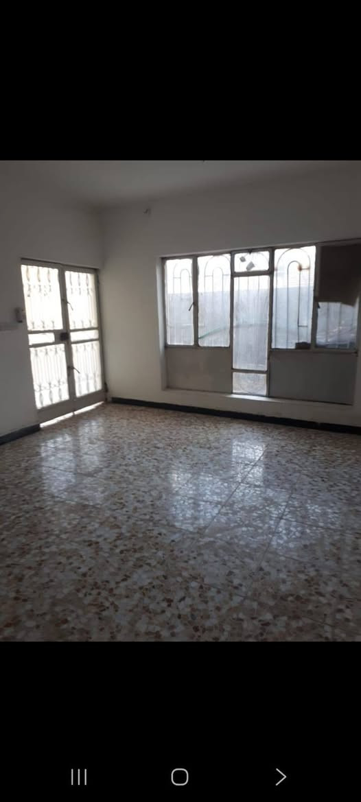 🏠 دار للإيجار في منطقة الأكرمين – حي المعلمين | الحلة

✨ فرصة مميزة للسكن
دار بمساحة 200 م²، طابق واحد، وتضم غرفتين.

📍 الموقع: الأكرمين – حي المعلمين / الحلة

🔹 تتوفر لدينا عروض عقارية متنوعة للبيع والإيجار، ونستقبل عروضكم وطلباتكم العقارية بكل رحابة 🤝
🔹 إذا عندك دار، قطعة أرض، محل أو عقار وتريد بيعه أو تأجيره، تواصل معنا.

📌 للاستفسار والمراجعة:
مكتب الإعمار للعقار 
الحلة – شارع 60 – داخل فرع العميد قيس المعموري
📍 مجاور مدينة حمورابي السياحية

📞 للاتصال والاستفسار:
***********
‎***********        متوفر واتساب 

مكتب الإعمار للعقار 
🏡 عقارك بأيدٍ أمينة، ونوصلّك للعرض المناسب.
