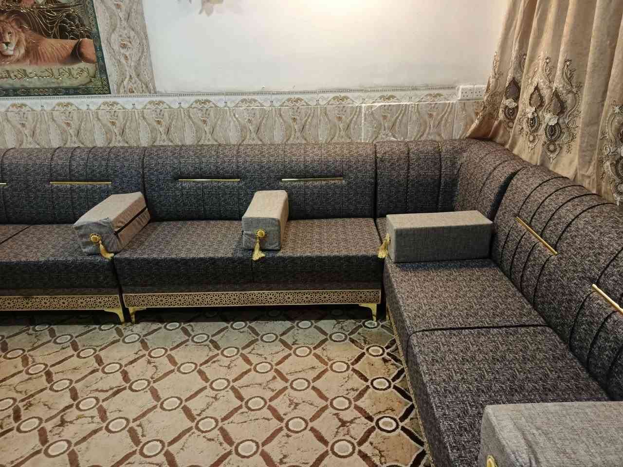 ‬‏ديوان يغيّر شكل بيتك 👑
لأن الديوان مو بس مكان جلوس… الديوان هو واجهة البيت وذوقه ✨ ستلم ديوان الاخ محمد العزاوي أبو سراج
نوفرلكم دواوين بتصاميم عصرية وكلاسيك، خامات قوية، وألوان تناسب كل الأذواق 🛋️
✔️ جودة عالية 
✔️ راحة تدوم
✔️ أشكال وألوان متعددة
✔️ أسعار تنافسية
اختار ديوانك بعناية وخلي بيتك يحچي عن ذوقك 🤍

***********
ديالى حويش
