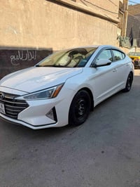 عارض سياره للبيع انتره موديل ٢٠١٩حادثها جاملغ خلفي وقبق الجنطه سياره ن...