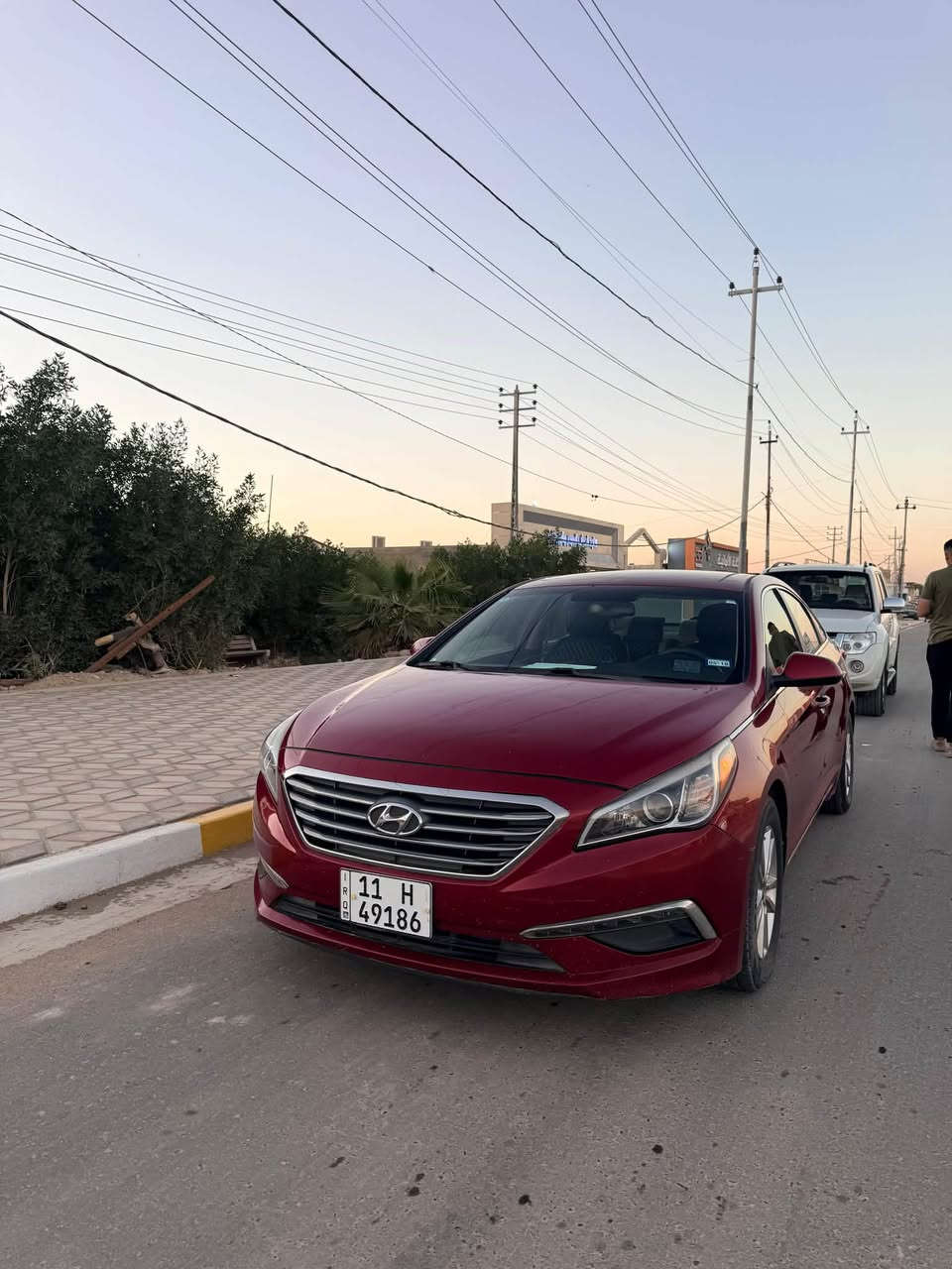 سلام عليكم
هونداي سوناتا وارد امريكي
 مكينة 2400 GDI 
السيارة ماشية 72 الف ميل على وضع الشركة استخدام شخصي مال موضف
الحادث فقط بنيد والباقي كفالة عامة بدون جراد بدون صبغ
- السعر 120 
قابل للتفاوض 

*********** رقم صاحب السيارة
مكلف بالنشر اني
