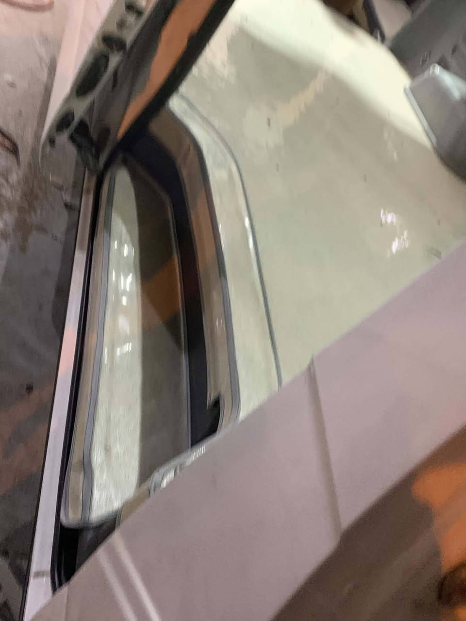 جانب من عملنه ارضيه هايسه
دوشمة حسين شادو لدوشمة كافه انواع السيارات
العنوان حلة وردية خارج_قرب مدخل شارع 30 الرقم *********** ***********
