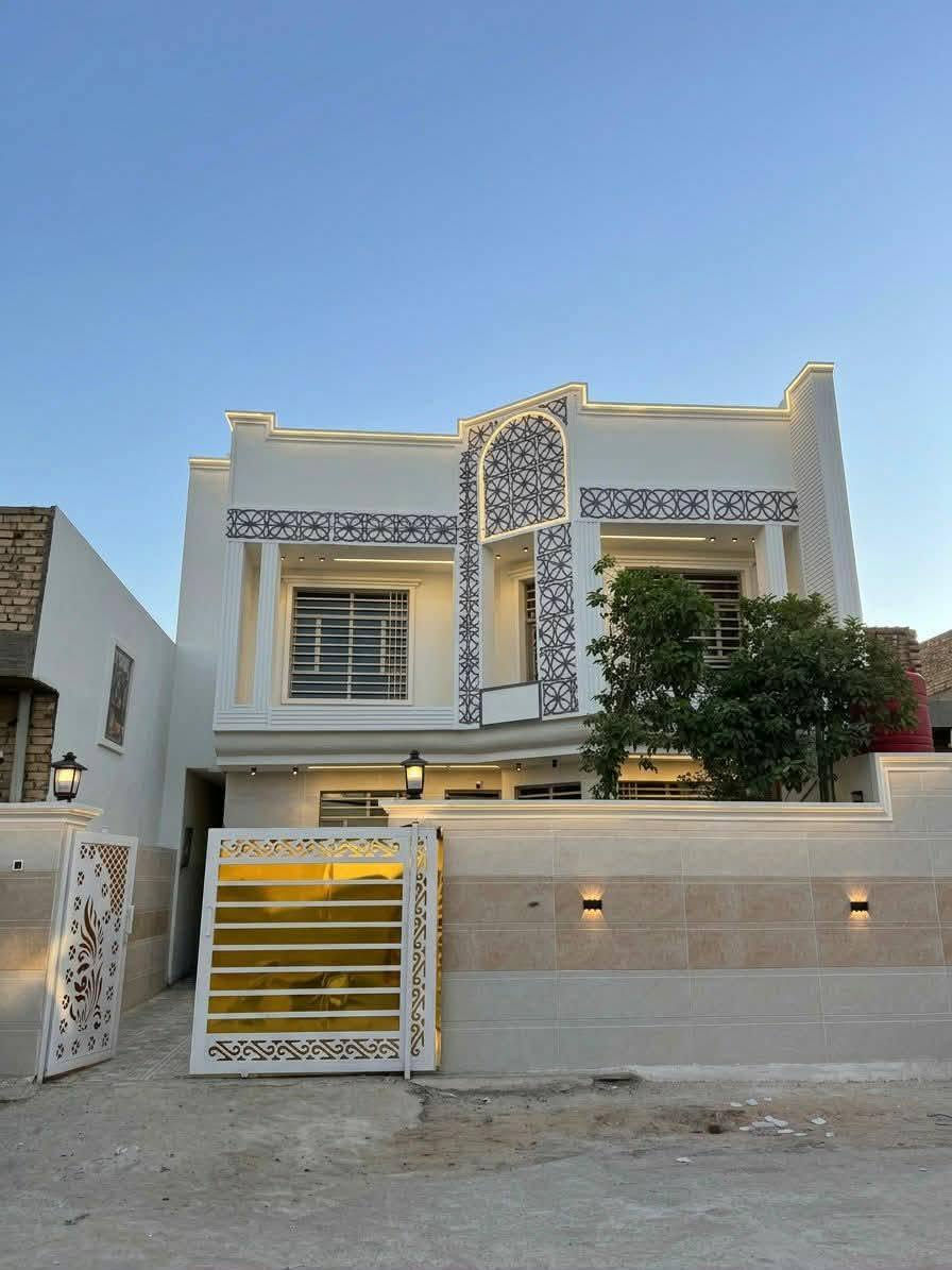 ***********
سلام عليكم يوجد لدينا كادر كامل لتصميم الواجهيات وديكورات الكلاسيكيه بأشراف هندسي ومواد درجه اولى  وتصميم حسب طلب الزبون في بابل
