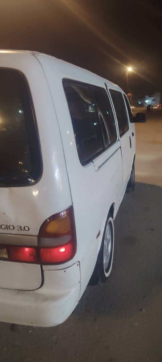 سلام عليكم شلونكم شباب سياره بريجو البيع موديلا 2000محرك كير اكسن شواصي مكفوله من عده المامي صوب العبري مكاني نجف حي نيسان سعر 68وبيه مجال لاشراي رقمي ***********
