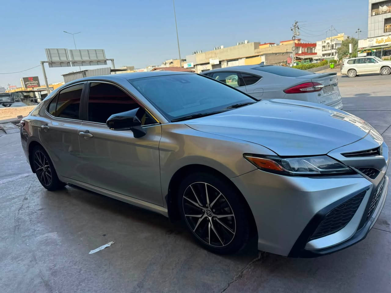 تويوتا كامري
موديل2023
مواصفات se
ماشية 80،000 مايل
بنيد صبغ فقط 
بدون دواخل بدون ايرباك
و بيهه حالوب بسيط
رقم اربيل جديد سنويه لل2029
السعر 187 
صور الحادث موجود بالمنشور 
***********
***********
واتساب ***********
